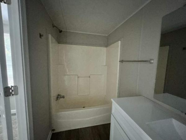 2000 Fleetwood Manufactured Home