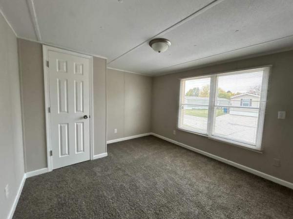 2000 Fleetwood Manufactured Home