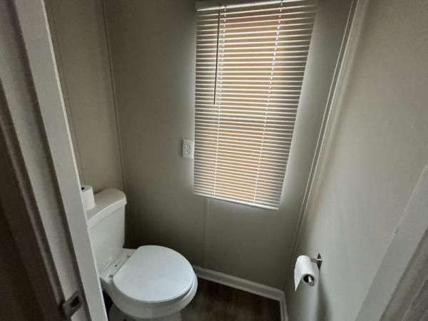 2000 Fleetwood Manufactured Home