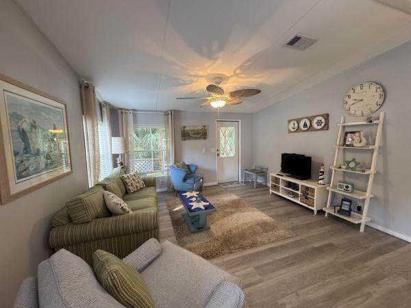 1992 FLEE Mobile Home For Sale