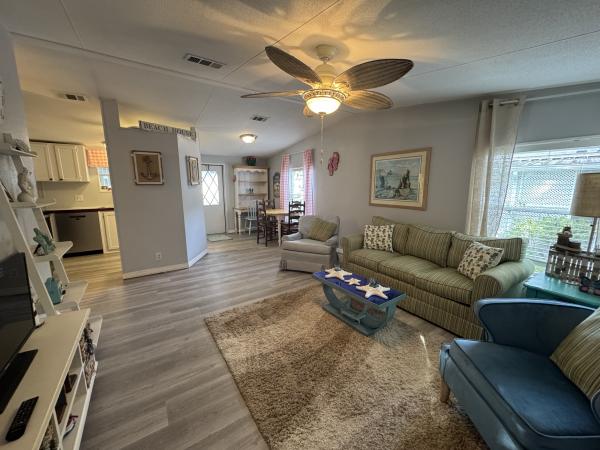 1992 FLEE Mobile Home For Sale