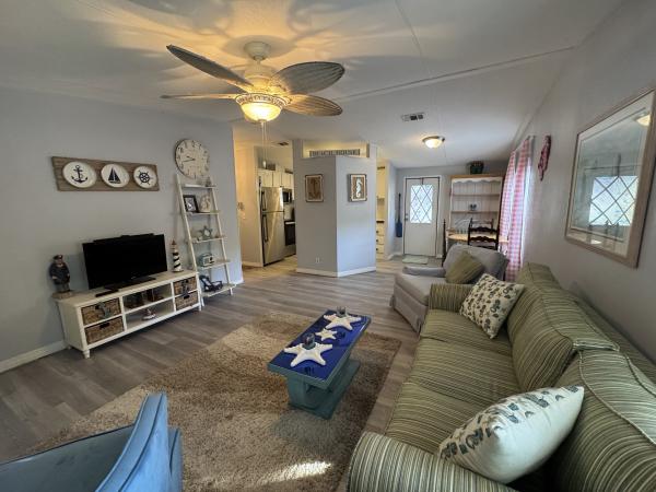 1992 FLEE Mobile Home For Sale