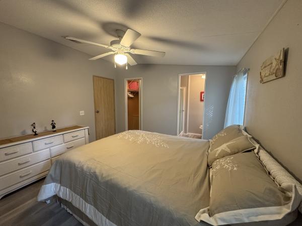 1992 FLEE Mobile Home For Sale