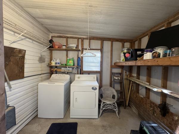1992 FLEE Mobile Home For Sale