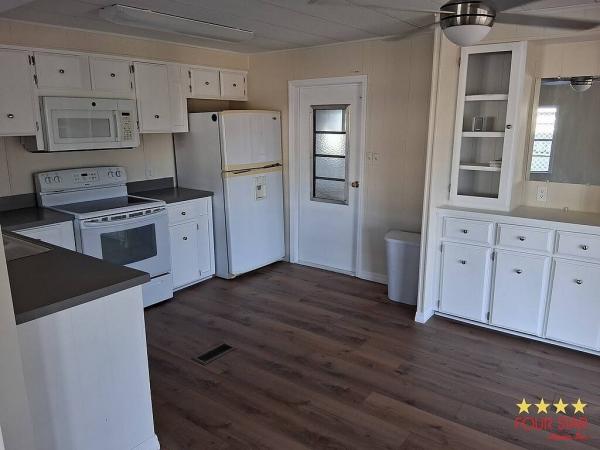 1981 Twin Mobile Home For Sale