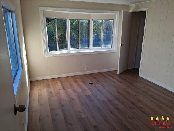 1981 Twin Mobile Home For Sale