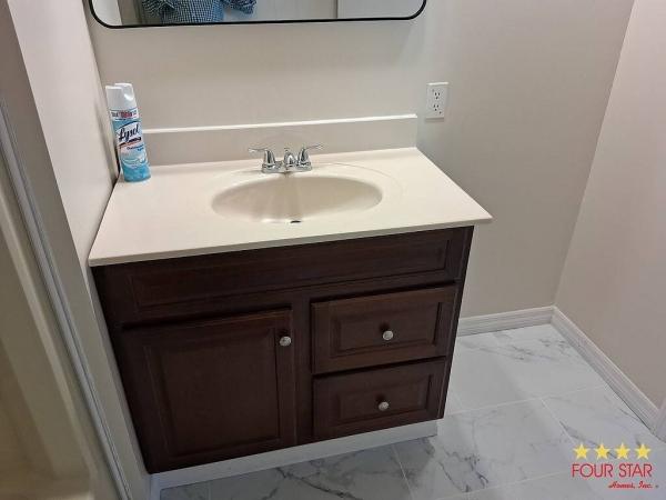1981 Twin Mobile Home For Sale