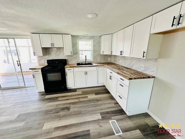 1979 GUER Mobile Home For Sale