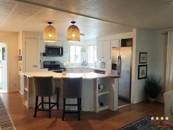 1982 SKYL Mobile Home For Sale