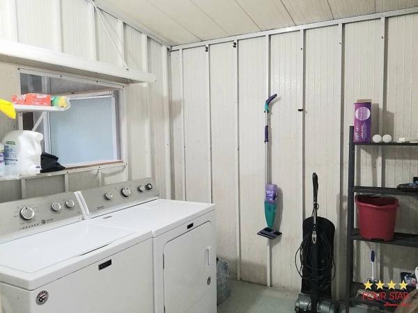 1982 SKYL Mobile Home For Sale