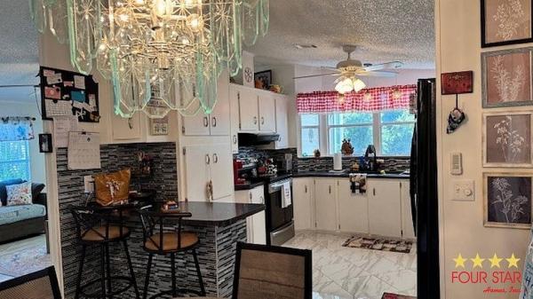 1990 FLEE Mobile Home For Sale