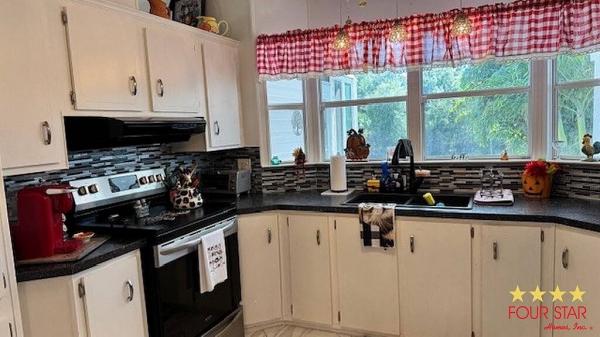 1990 FLEE Mobile Home For Sale