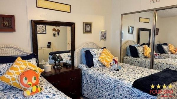 1990 FLEE Mobile Home For Sale