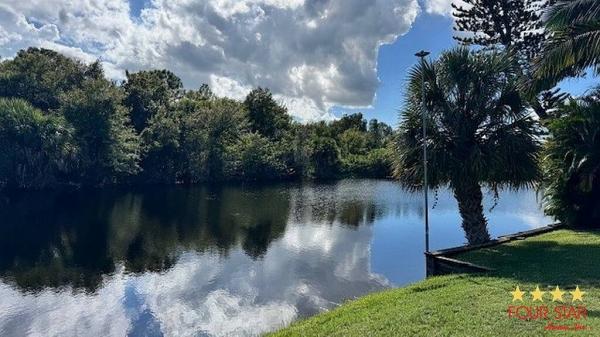 1990 FLEE Mobile Home For Sale