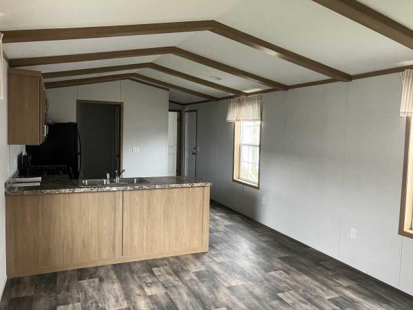 2025 Colony Beacon Prestige- 550BP99999S Manufactured Home