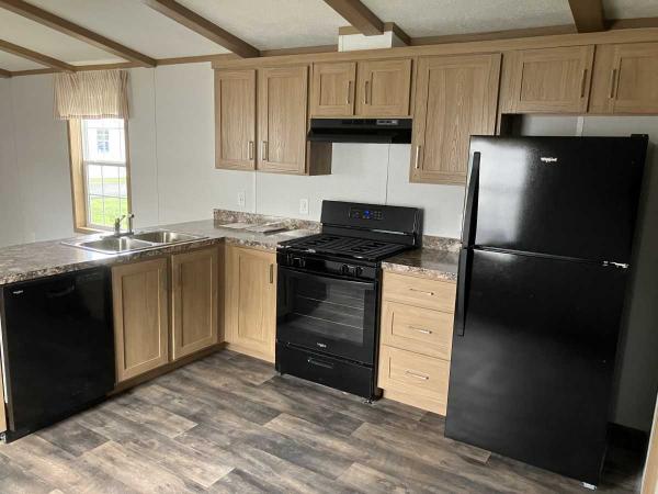 2025 Colony Beacon Prestige- 550BP99999S Manufactured Home