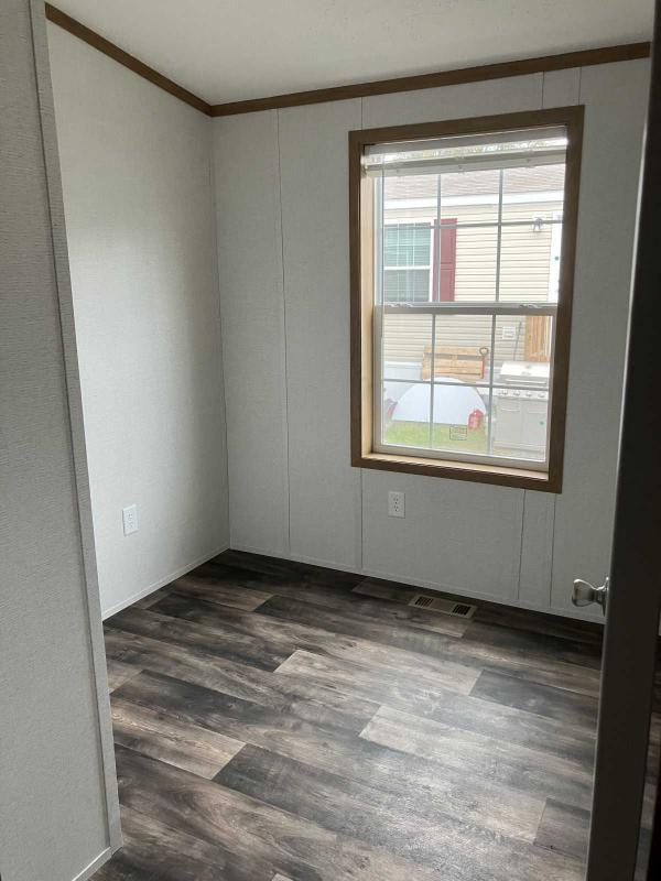 2025 Colony Beacon Prestige Manufactured Home