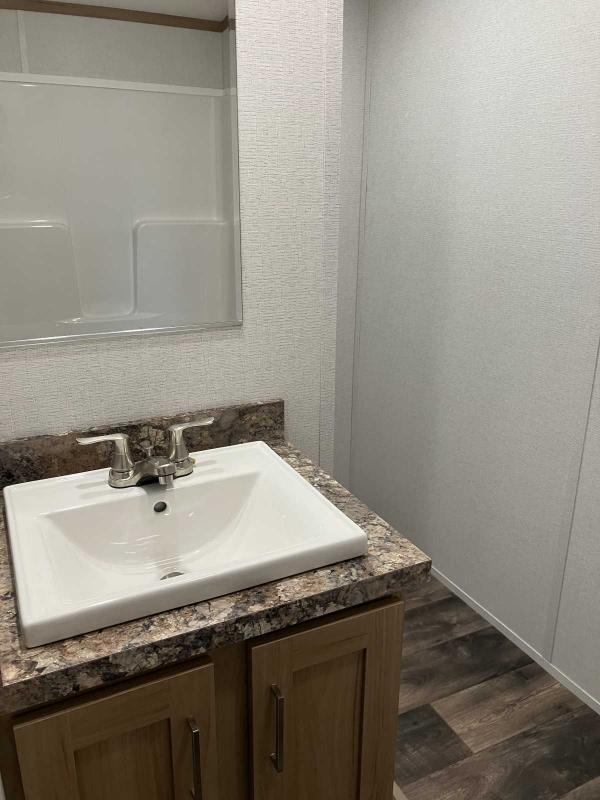 2025 Colony Beacon Prestige Manufactured Home