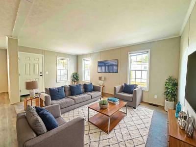Photo 5 of 28 of home located at 440 Westwood Amherst, OH 44001