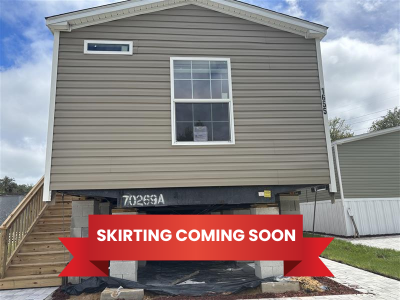 Mobile Home at 15070 E Colonial Dr, Lot 43 Orlando, FL 32862