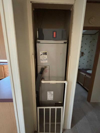 Photo 4 of 7 of home located at 136 Echo Lake E Dr Mooresville, IN 46158