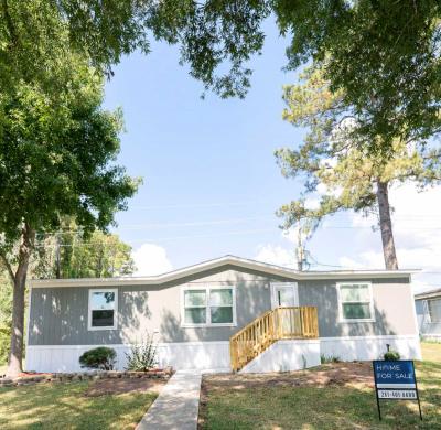 Mobile Home at 803 Gregs Way Huffman, TX 77336