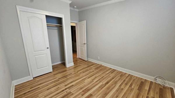 2015  Mobile Home For Sale