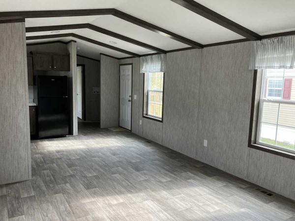 2025 Colony Beacon Prestige- 550BP99999S Manufactured Home