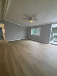 1988 SKYLINE HM INC  OAK MANOR Mobile Home