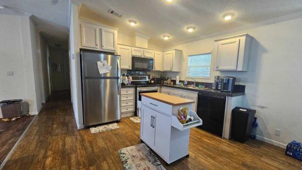 2019  Mobile Home For Sale