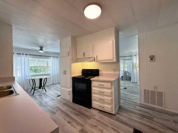 1973 Bayw Mobile Home For Sale