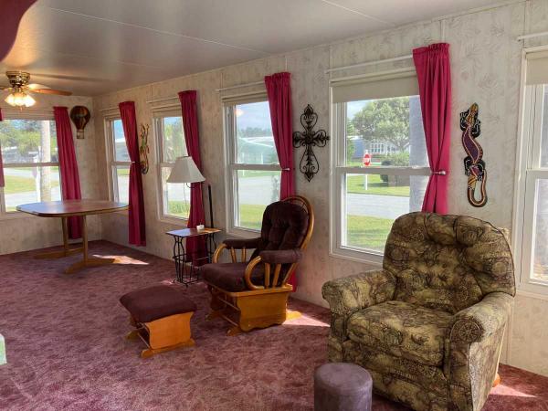 1985 Manufactured Home