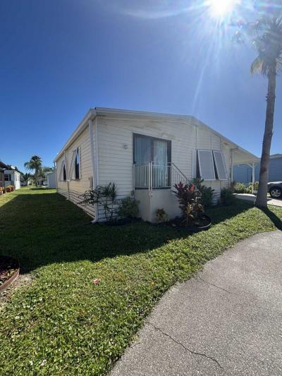 Photo 2 of 14 of home located at 14 Jacaranda Ln Port St Lucie, FL 34952