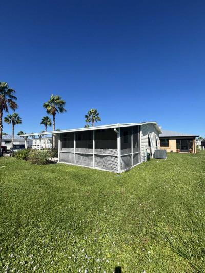 Photo 4 of 14 of home located at 14 Jacaranda Ln Port St Lucie, FL 34952