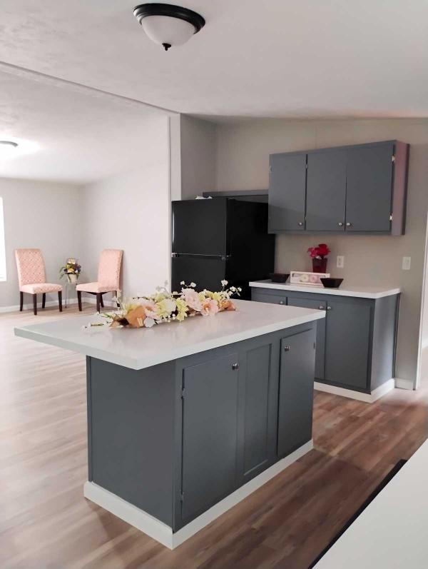 2020  Mobile Home For Sale