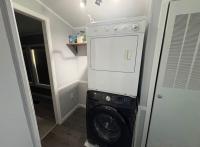 2006 Holly Park Mobile Home