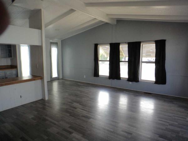 1982 Fleetwood Manufactured Home