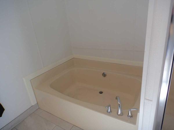 1982 Fleetwood Manufactured Home