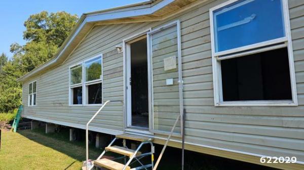 Photo 1 of 1 of home located at Buffington Mobile Home Sales I 31 Hickory Nut Rd Decatur, MS 39327