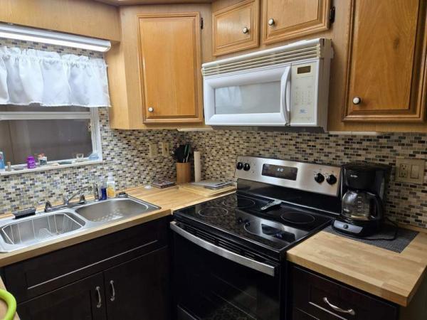 1991 Chariot Eagle Mobile Home For Sale