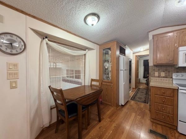 1994 Cavco Manufactured Home