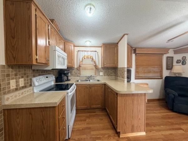 1994 Cavco Manufactured Home