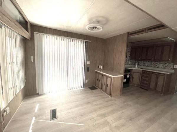 1983 CASA Manufactured Home