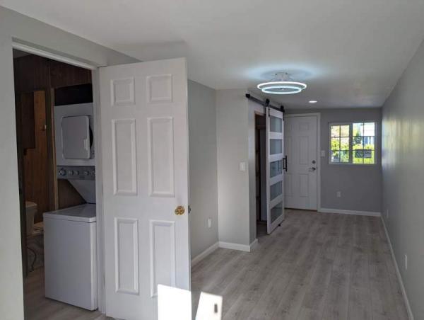 1983 CASA Manufactured Home