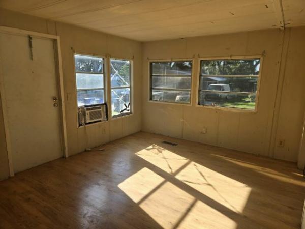 1973 SKYLINE Mobile Home For Sale