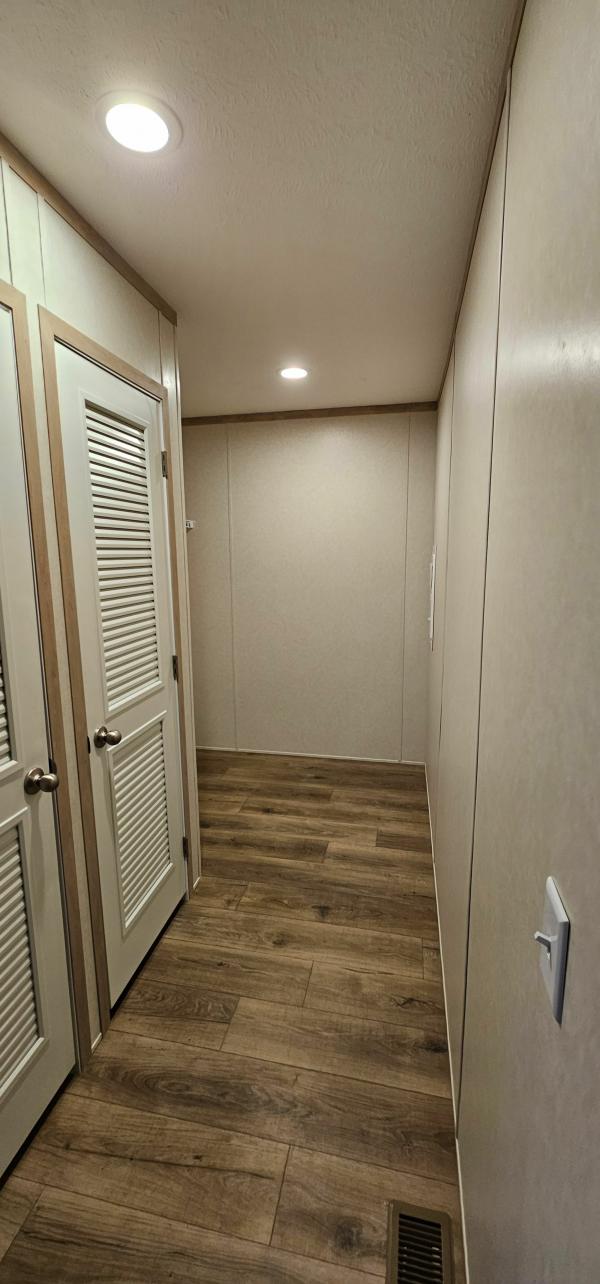 2025 Clayton Homes Inc Mobile Home For Sale