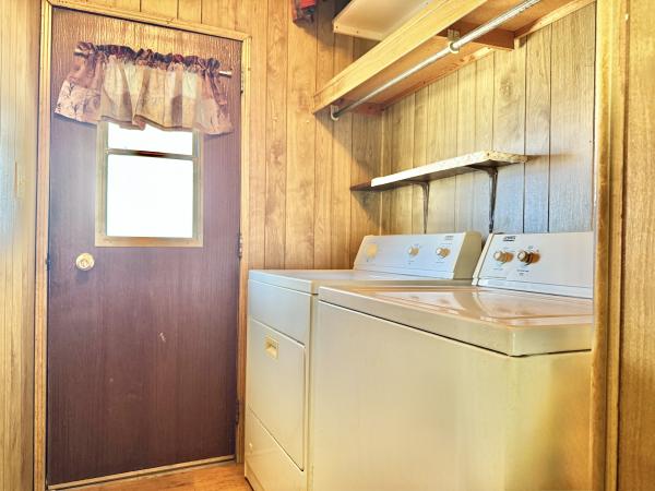 1977  Mobile Home For Sale