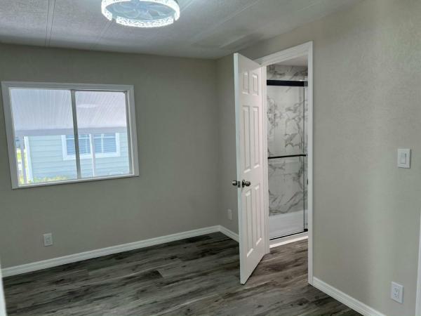 1982 HS SCHU Manufactured Home