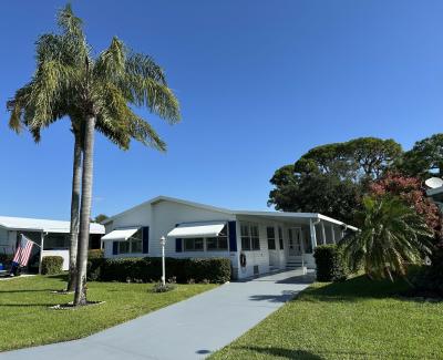 Photo 2 of 24 of home located at 3428 Heatherway Lane Sebastian, FL 32958