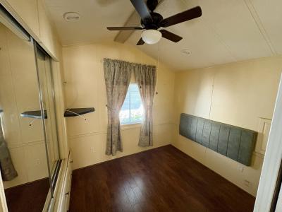 Photo 5 of 7 of home located at 6633 53rd Avenue East D40 Bradenton, FL 34203